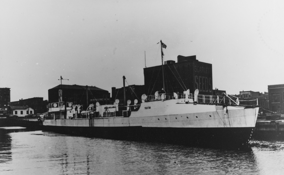 SS Truxton - the former USS Truxton (DD-14) after conversion to a banana boat