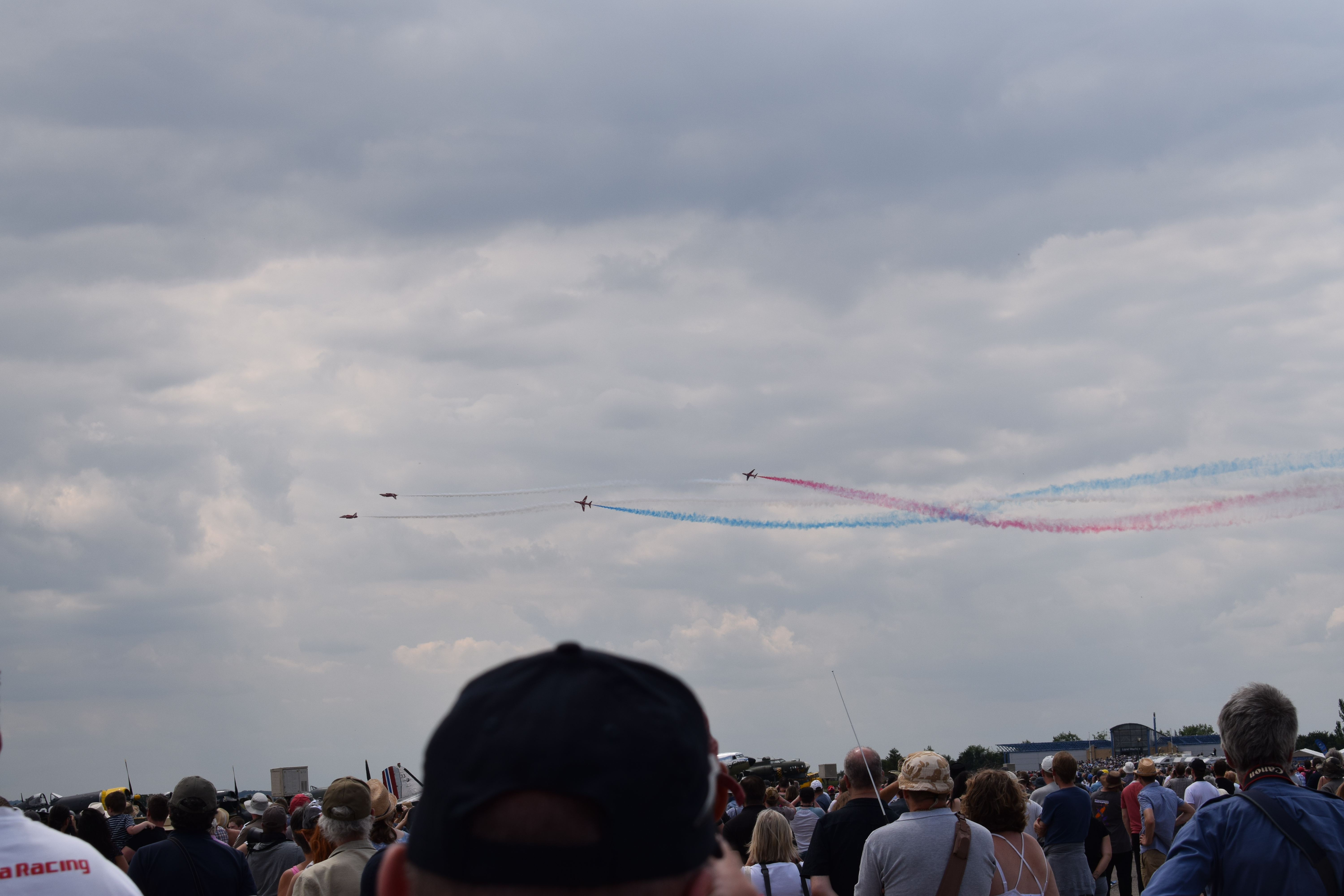 red arrows flying legends