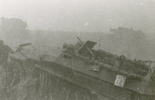 Beyond Hill 252.2 the Leibstandarte SPW battalion and attached Sf 150mm heavy infantry guns (Grille) soon came under intense Soviet bombardment.